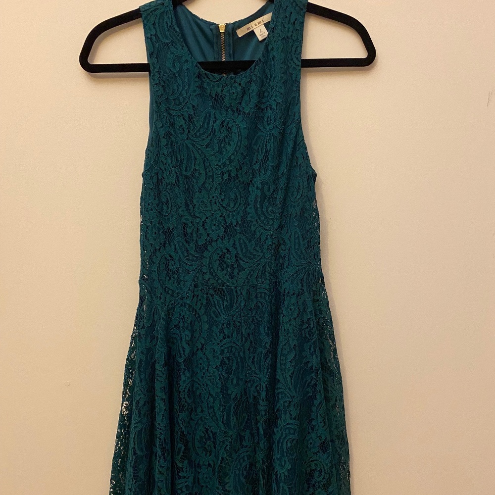 Emerald Green Sleeveless Lace Fit & Flare Dress w/straps